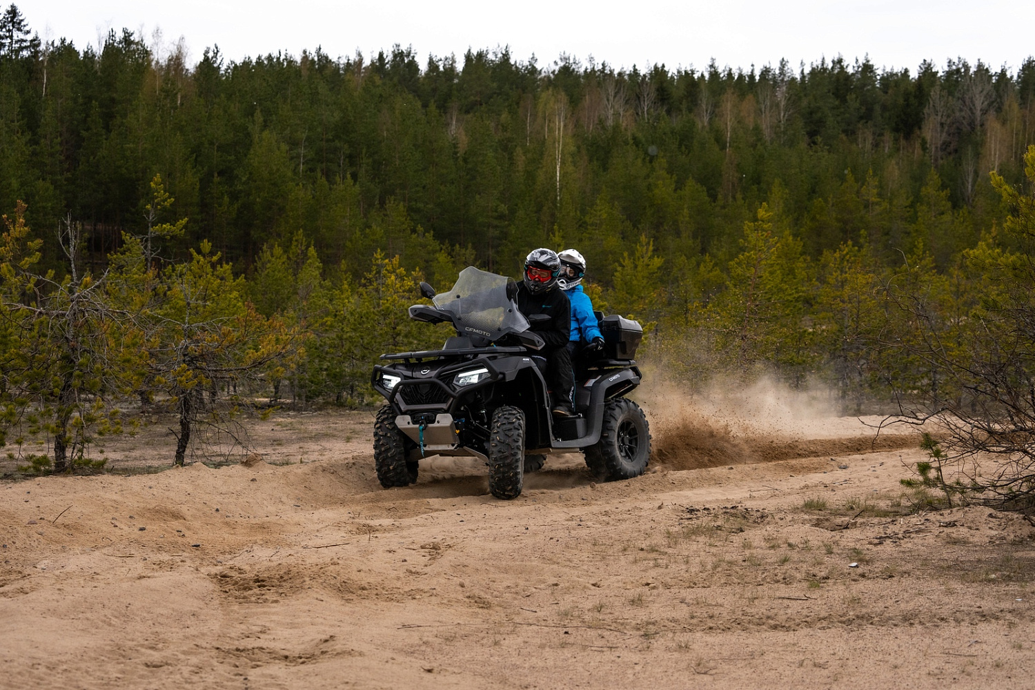 CFMOTO CFORCE 600 Overland EPS